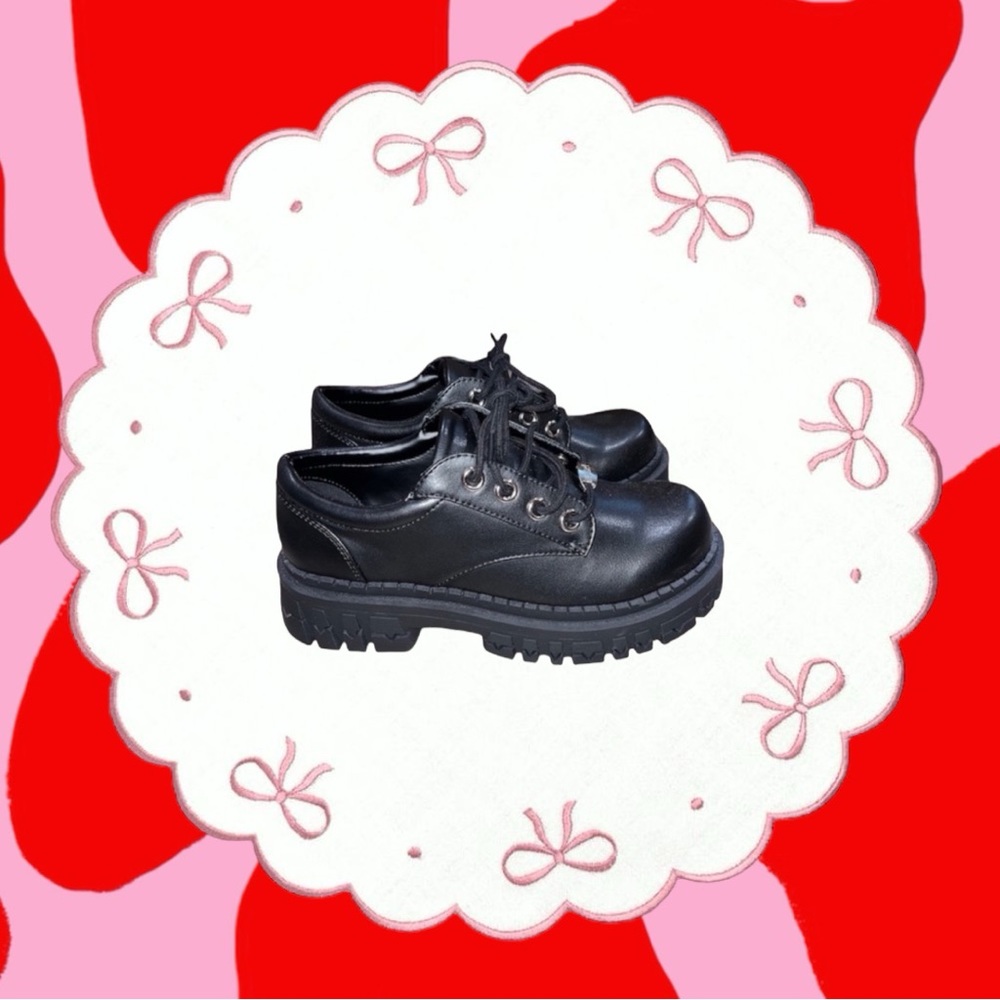 dehlia’s platform oxfords 🧸 - Picture 2 of 7